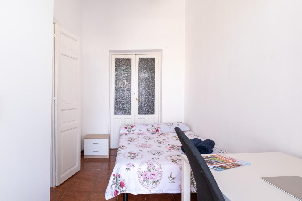 Comfy 4 Rooms Apt In The Heart Of Chueca Madri Exterior foto
